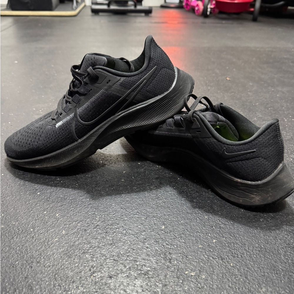 Nike Air Zoom Pegasus 38, Men's Black 7.5